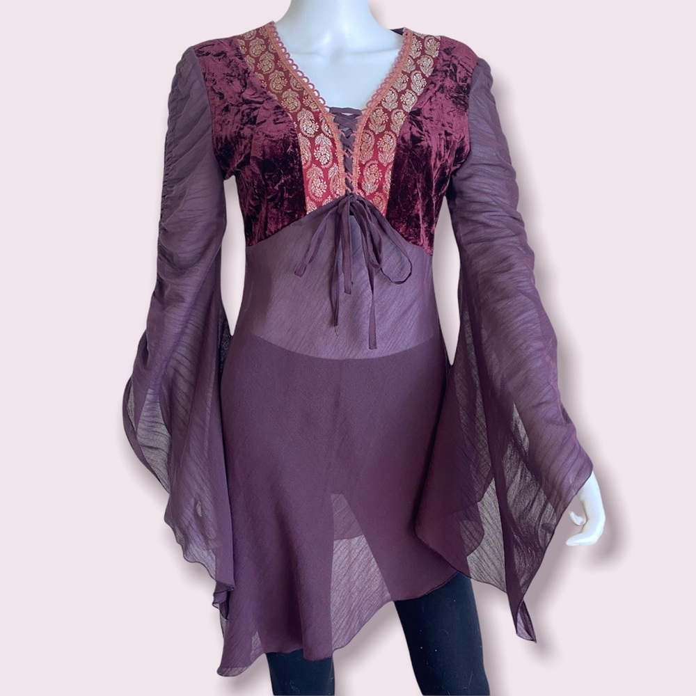 Vintage Mode Machine Paris asymmetrical Bell sleeve medieval tunic top size 2